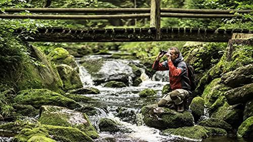 Compact lightweight outdoor binoculars 10x42 — photo 3